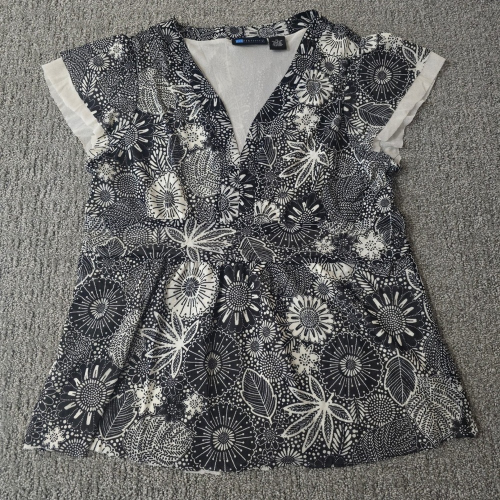 Relativity Black White Floral Mesh Top XL Sheer Stretch V Neck Boho Cottage‎
